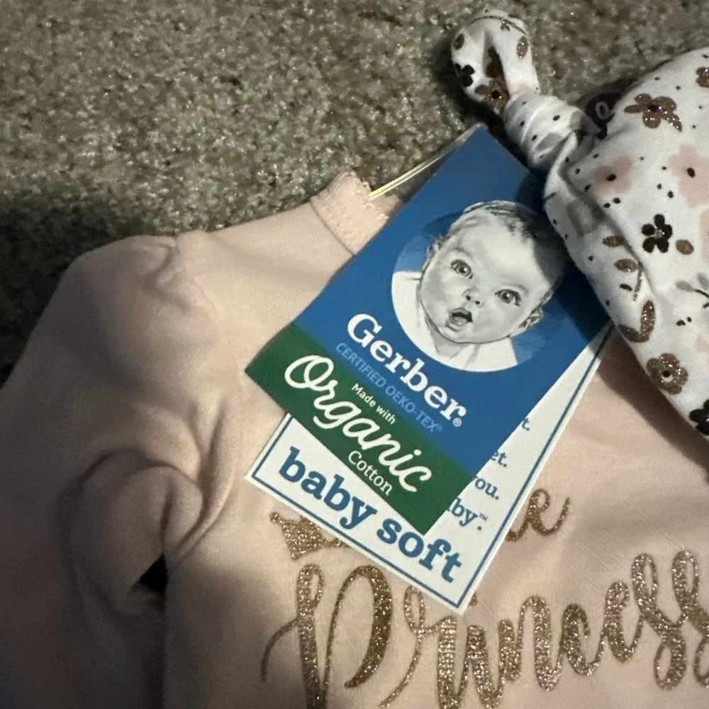 GERBER ORGANICS BABY SOFT 3 PIECE PRINCESS SET 0-3  MONTHS ‎ NEW W TAGS
